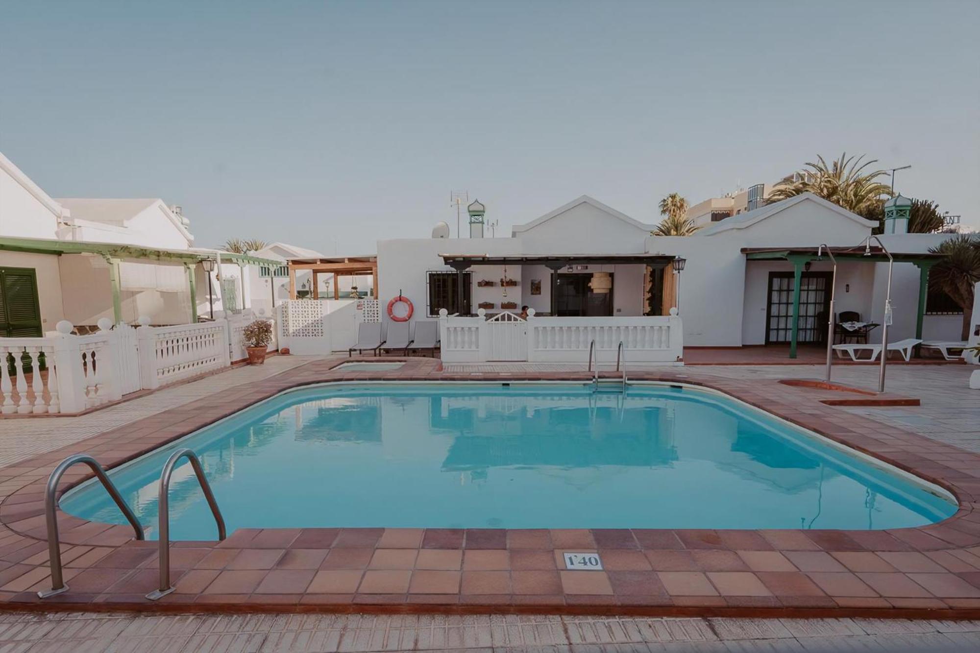 Holiday home Ferienbungalow Mit Grill, Garten Und Terrasse